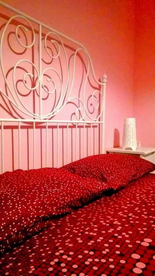 Tra MENTA e MELIGA Hotel Carignano  Bagian luar foto